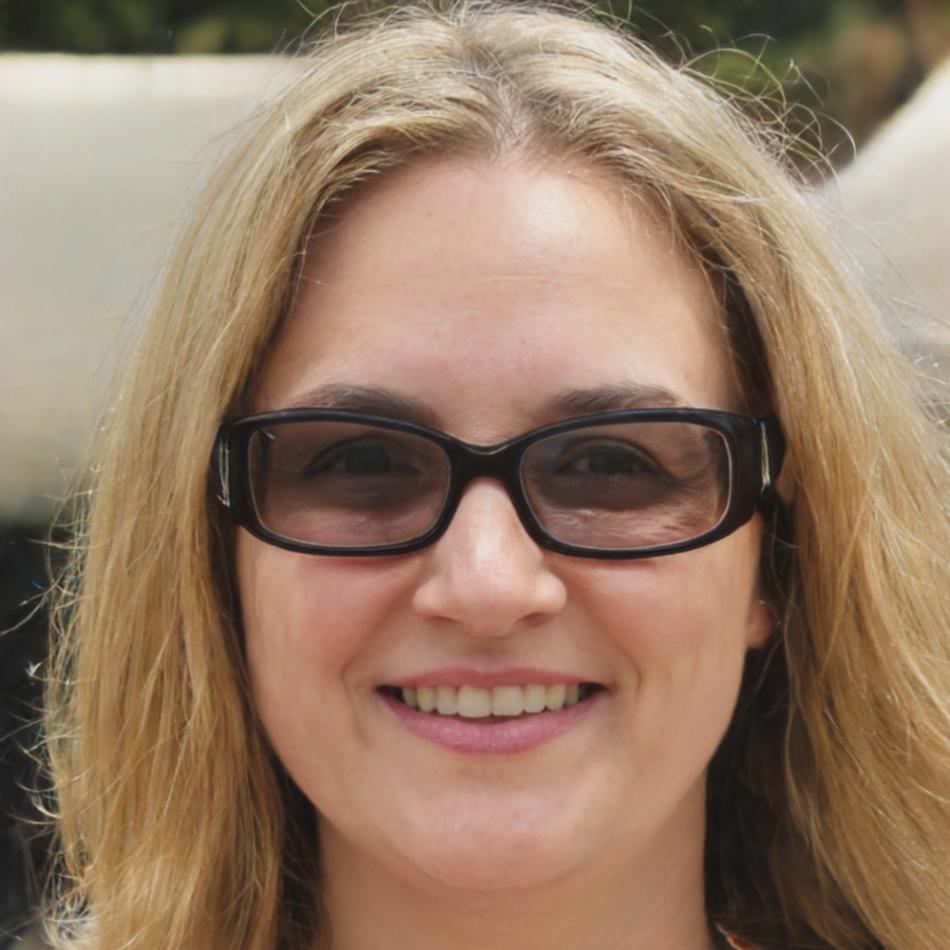 Linh Khatri, Director of Financial Education at Ultra Nexora